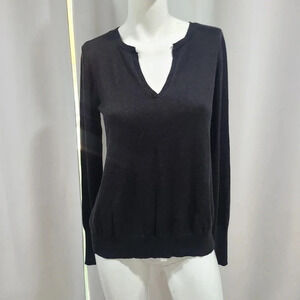Go‎ Silk Size Small Silk /Cashmere Mixed Media V Neck Sweater Chiffon Back Black